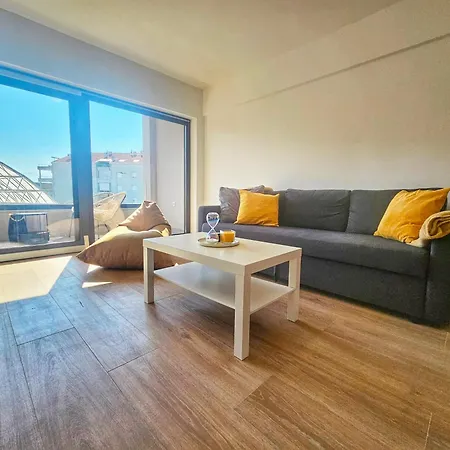 Modern Cityscape Zara