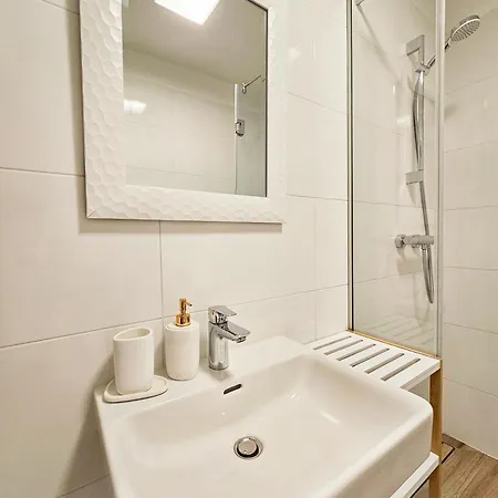 Apartamento Modern Cityscape