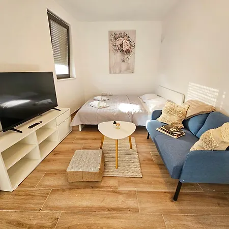 Modern Cityscape Apartamento Zadar