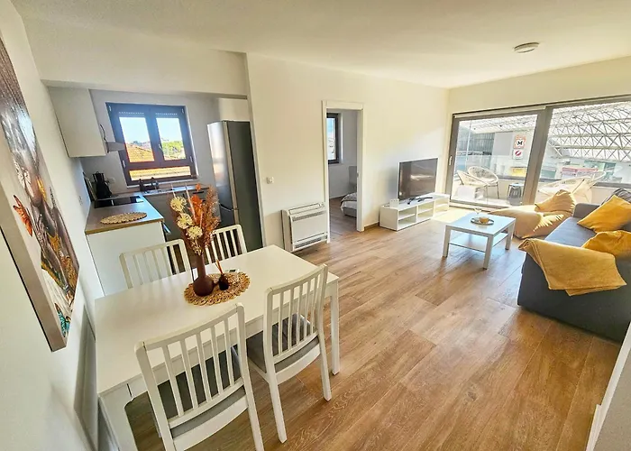 Modern Cityscape Apartment Zadar